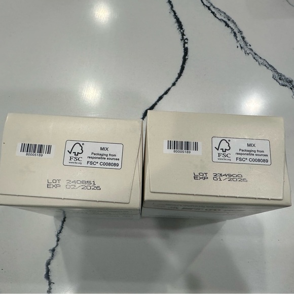 Arbonne SkinElixir Collagen Builder - White and Cream Packaging - Picture 2 of 3